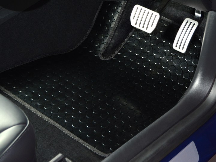 Off Road Rubber Car Mats sample