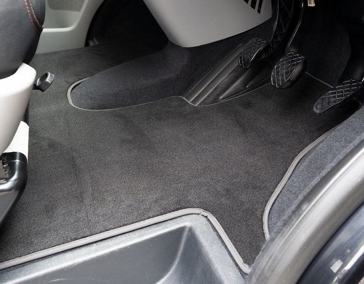 Executive Van Mats sample